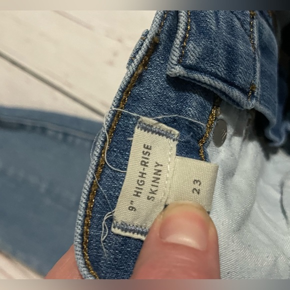 MADEWELL pin tuck size 23 skinny high rise - Picture 8 of 8